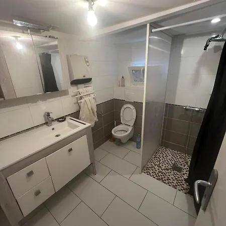 T2 Apartment, Terrasse Cours Interieur Appartement Narbonne