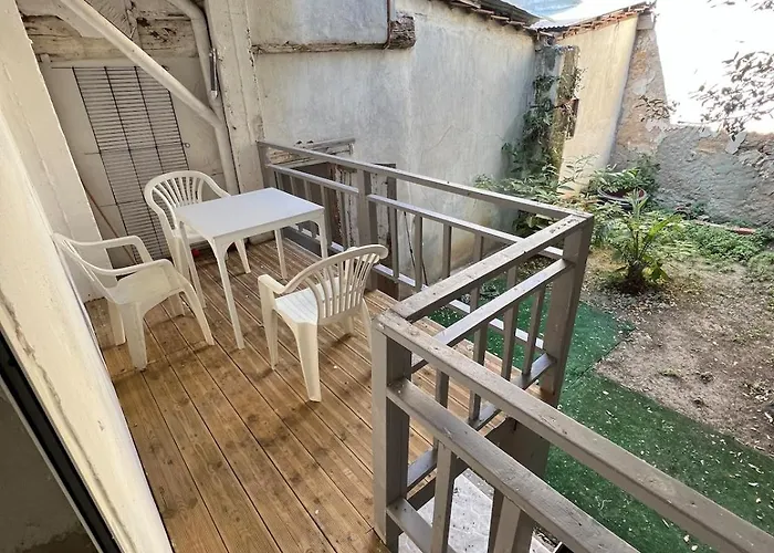 아파트 T2 Apartment, Terrasse Cours Interieur *